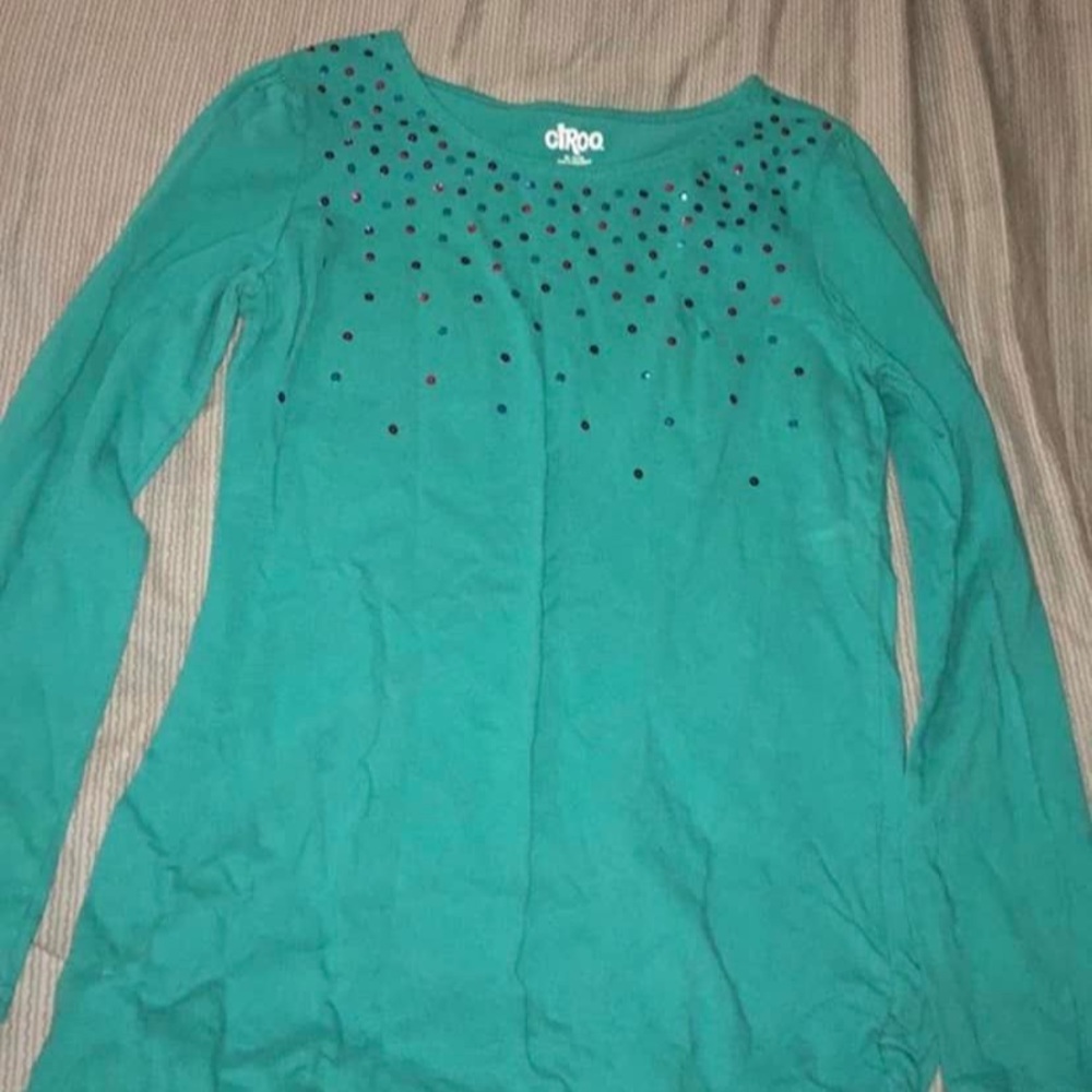 Long sleeve shirt
